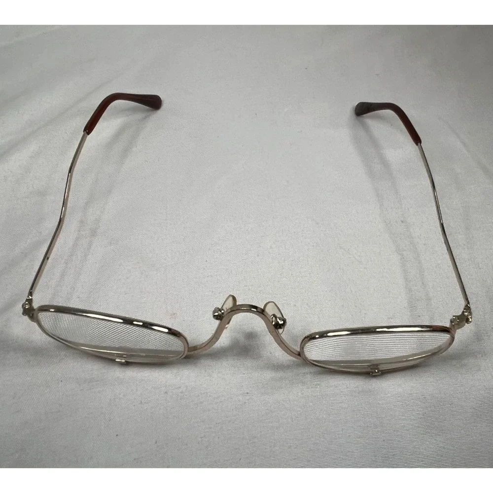 Vintage Gold Flip Down Makeup Glasses Magnifying Eye Makeup Application Frames